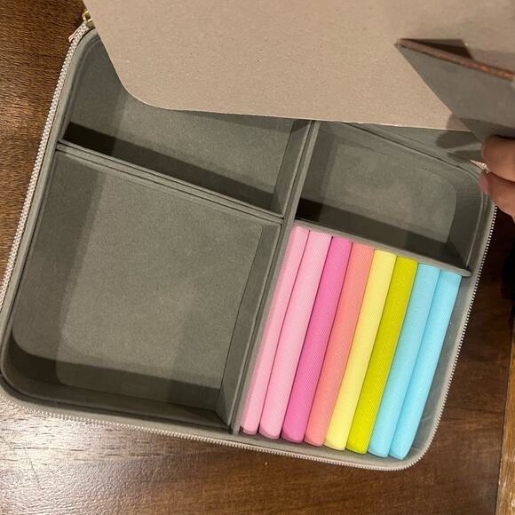 Nordstrom Jewelry Travel Case Metallic Rings, Necklaces, and Accessories - Picture 4 of 8